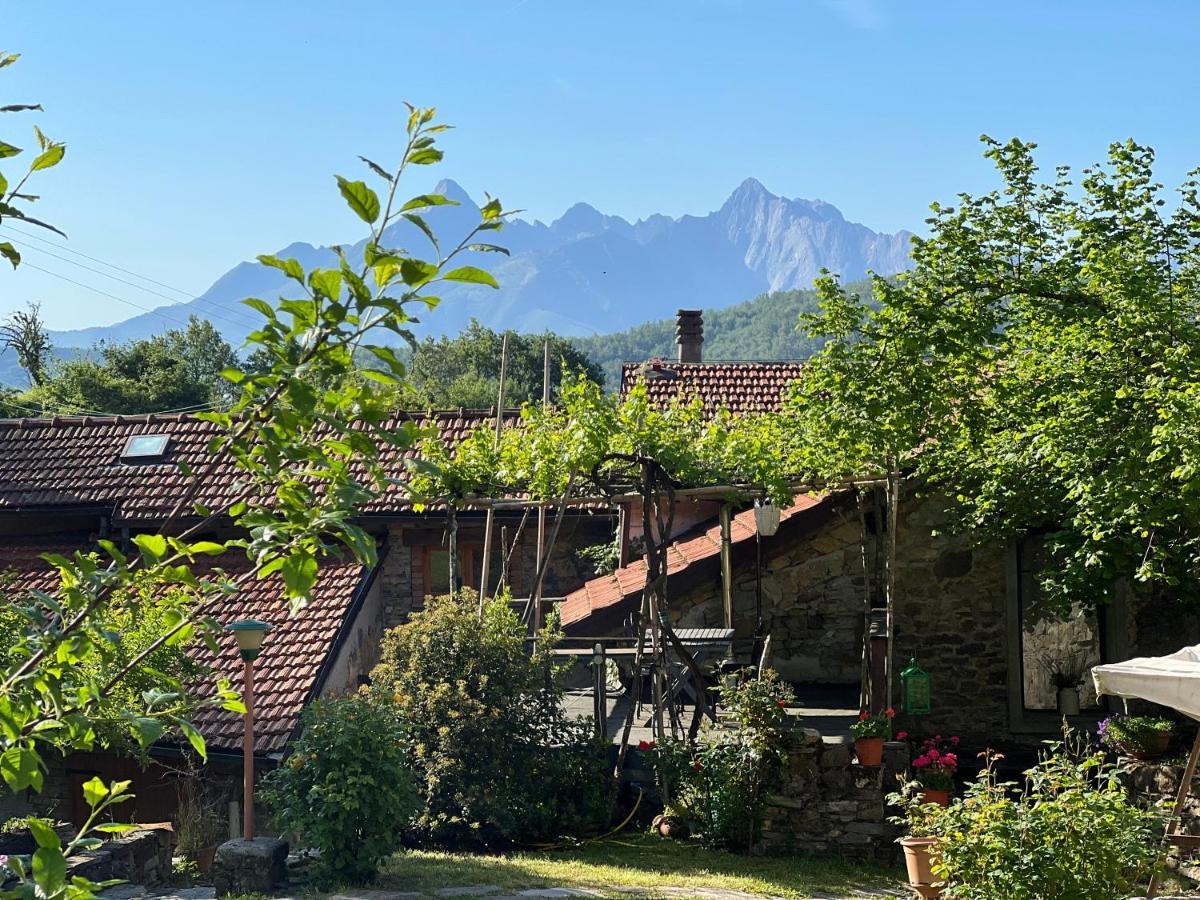 Agriturismo B&B Luna Di Quarazzana In Fivizzano Tuscany Exterior foto