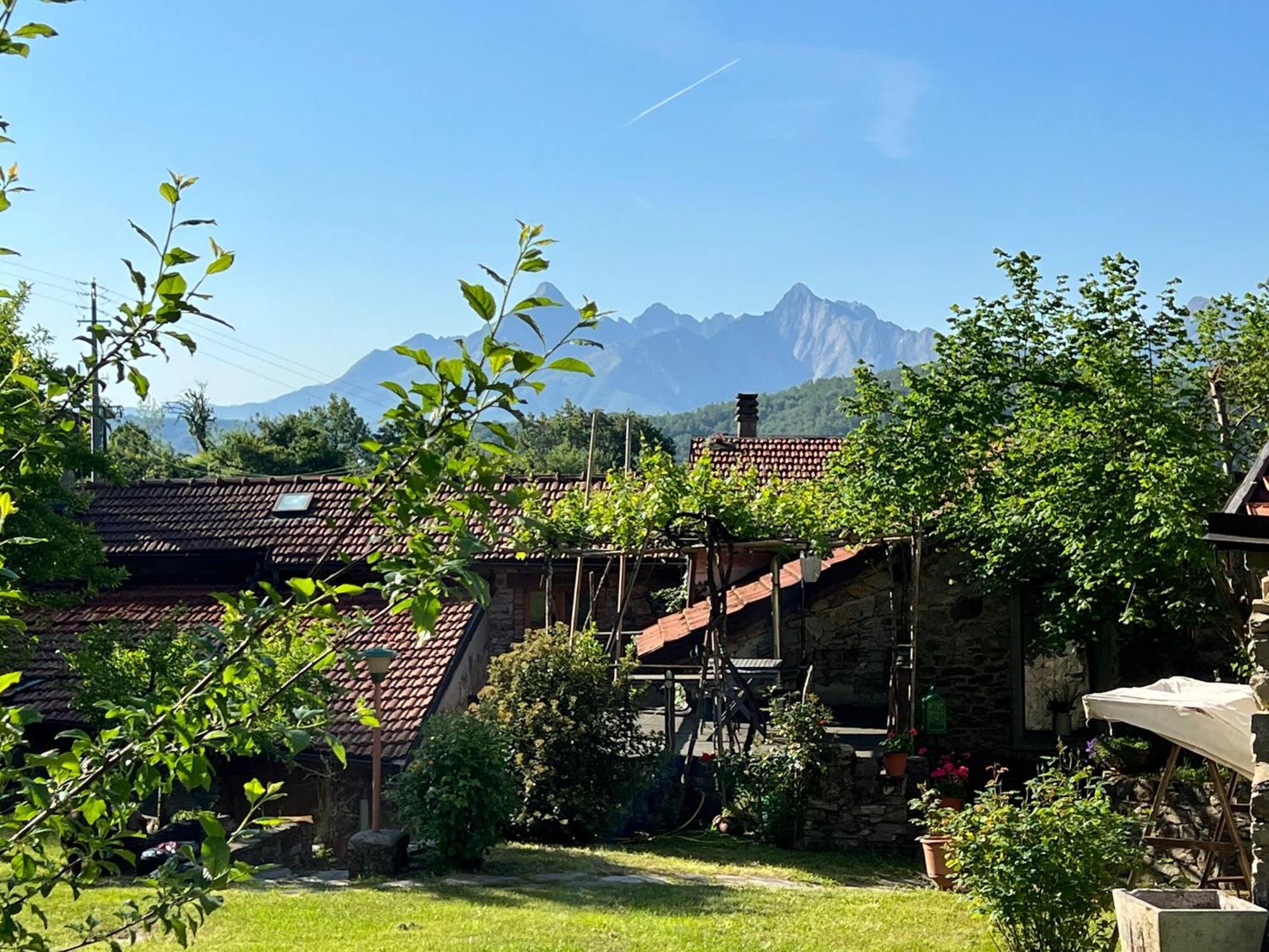 Agriturismo B&B Luna Di Quarazzana In Fivizzano Tuscany Exterior foto